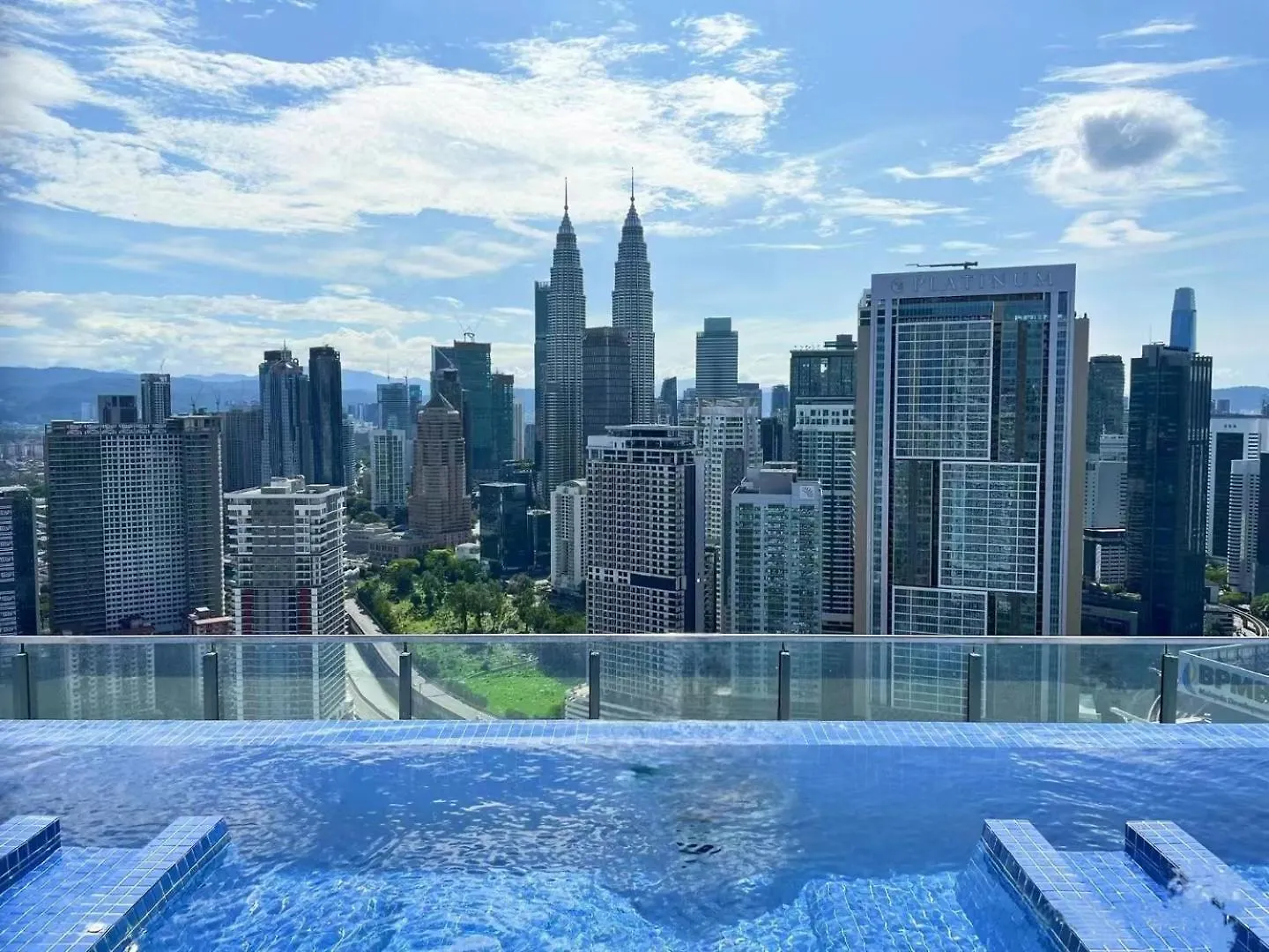 The Luxe By Infinitum Suites クアラルンプール